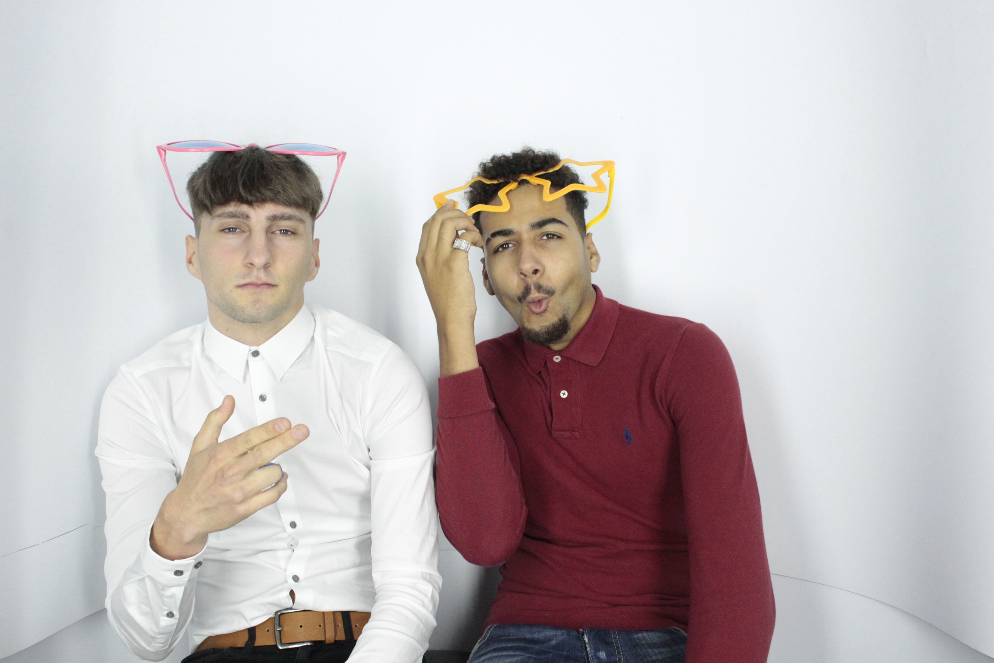 Isobel 18th Birthday Party  | View more photos from the event at gallery.myphotoboothexperience.co.uk/u/MyPhotoBoothExperienceLtd/Isobel-18th-Birthday-Party